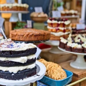Large Cakes